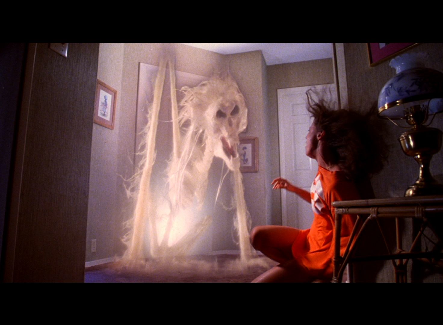 Кто такой полтергейст картинки